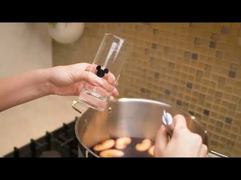 Кастрюля с крышкой MASTER CHEF 8л