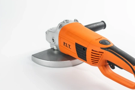 Угловая шлифовальная машина "P.I.T." 2500 w 230ᶲ P612301